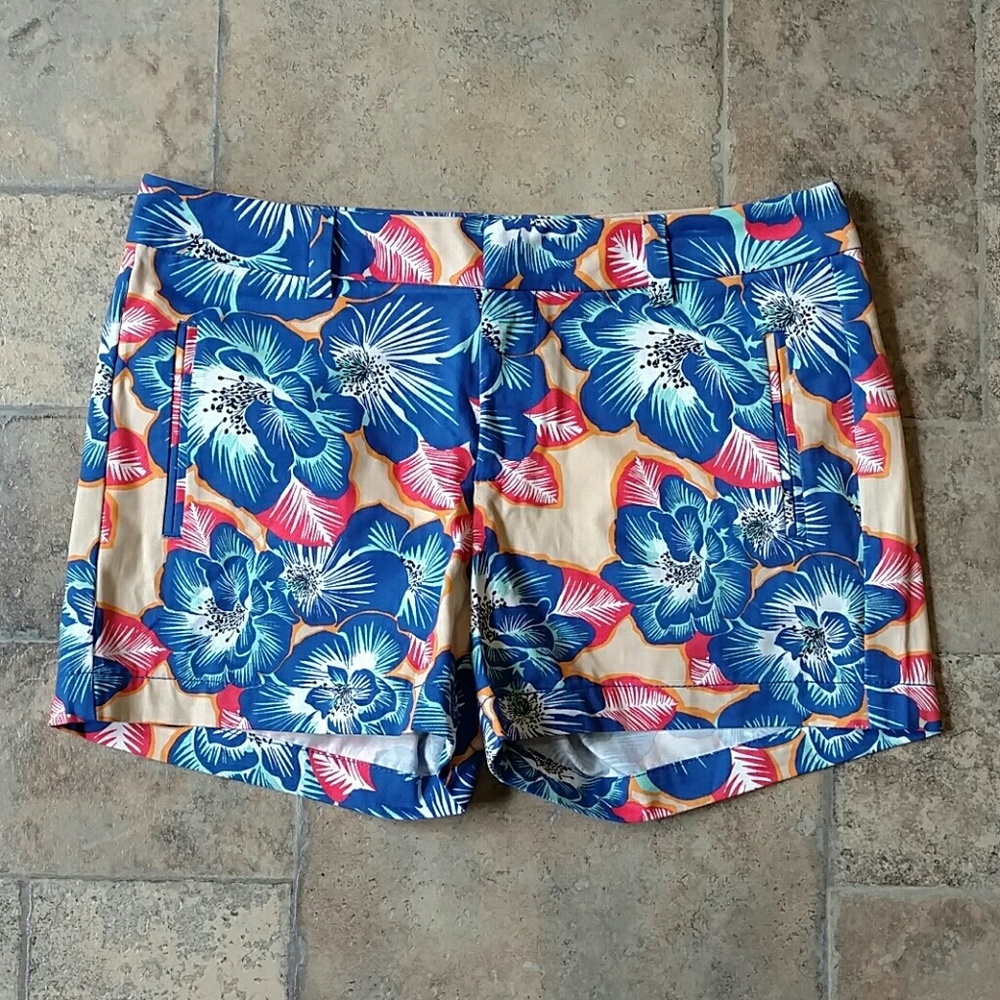 Stylus tropical flower shorts size 6